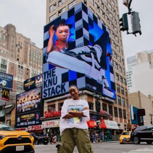 Little Simz Instagram - This is so mad to me. Rarely have pat on the back moments but yo , really proud of younger simbi for sticking at it. Thank you @vans for having me be a part of The Knu Stack global campaign. Grateful beyond measure💗

New York , you showed up for me last night 🥹 can’t wait to do it again for tour. Love love love 

📸 @thomasfalcone