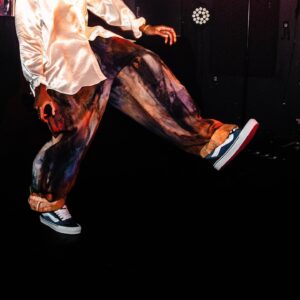 Little Simz Instagram - This is so mad to me. Rarely have pat on the back moments but yo , really proud of younger simbi for sticking at it. Thank you @vans for having me be a part of The Knu Stack global campaign. Grateful beyond measure💗

New York , you showed up for me last night 🥹 can’t wait to do it again for tour. Love love love 

📸 @thomasfalcone