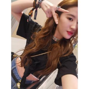 Liu Yifei Instagram - 