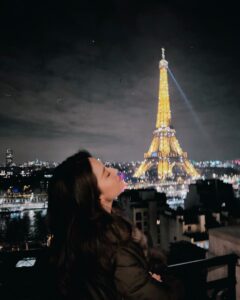 Liu Yifei Instagram - such a good view from my room 🤩