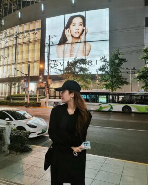 Liu Yifei Instagram - 🌃✨ @bulgari
