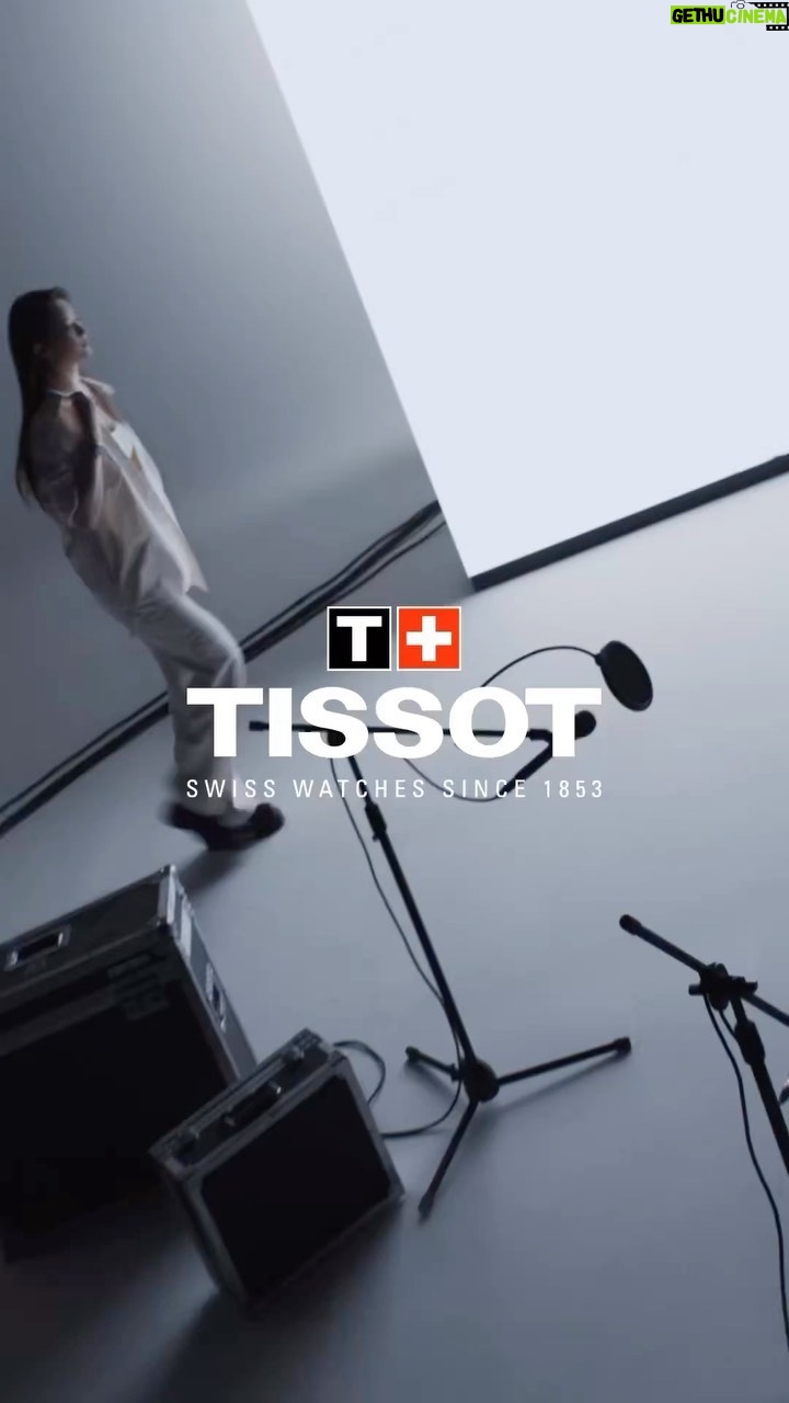 Liu Yifei Instagram - Explore the exquisiteness of the Chemin Des Tourelles collection 34mm dial with me and @tissot_official.