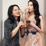 Liu Yifei Instagram – Thanks to “Meet Yourself”, I received the Best Actress award. Thank you Macau International TV Festival for the honor.