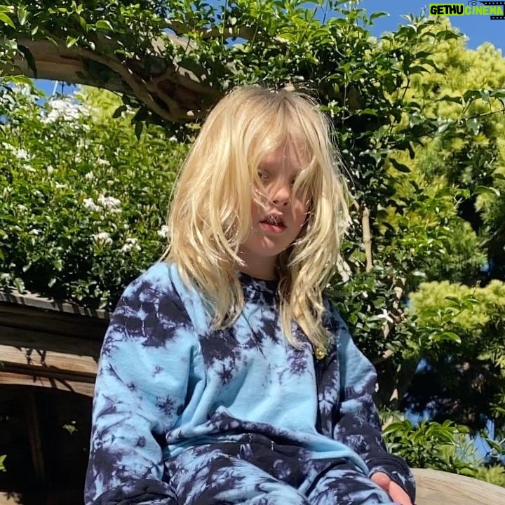 Liv Tyler Instagram - Happy happy birthday # 6 Sailor Gene ....our little lightning bolt ⚡️ light of my life...💗