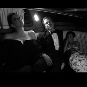 Liv Tyler Instagram - Lil cat nap in a boat 😂🥰⛵️ @gregwilliamsphotography #venicefilmfestival #adastra
