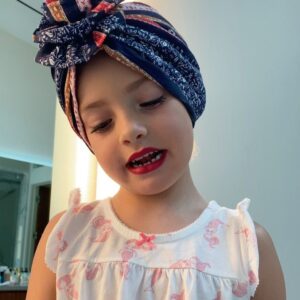 Liv Tyler Instagram - 😍 Heart explode🌹first time ever doing red lips together . i asking her what she thinks and she said , Love it !!!!! Hilarious sweet thing!!!!
🤣 🥰💋🌹🥰 My greatest joy