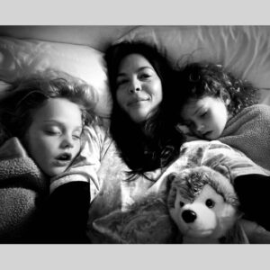 Liv Tyler Instagram - 💗Night night UK Momma’s . Happy happy Mother’s Day , today and everyday 💗 what a blessing. Never been so tired 😂🙈🥰 completely content. I love you beyond Milo , Sailor and Lula Rose