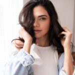 Livia Brito Pestana Instagram - Siempre hay una razón para sonreír ¿Cuál es la tuya bebé? 📸: @nyusage