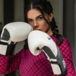 Livia Brito Pestana Instagram – Con todo a este lunes 🥊

Outfit: @alo @aloyoga 
📸: @nyusage