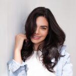 Livia Brito Pestana Instagram - Siempre hay una razón para sonreír ¿Cuál es la tuya bebé? 📸: @nyusage