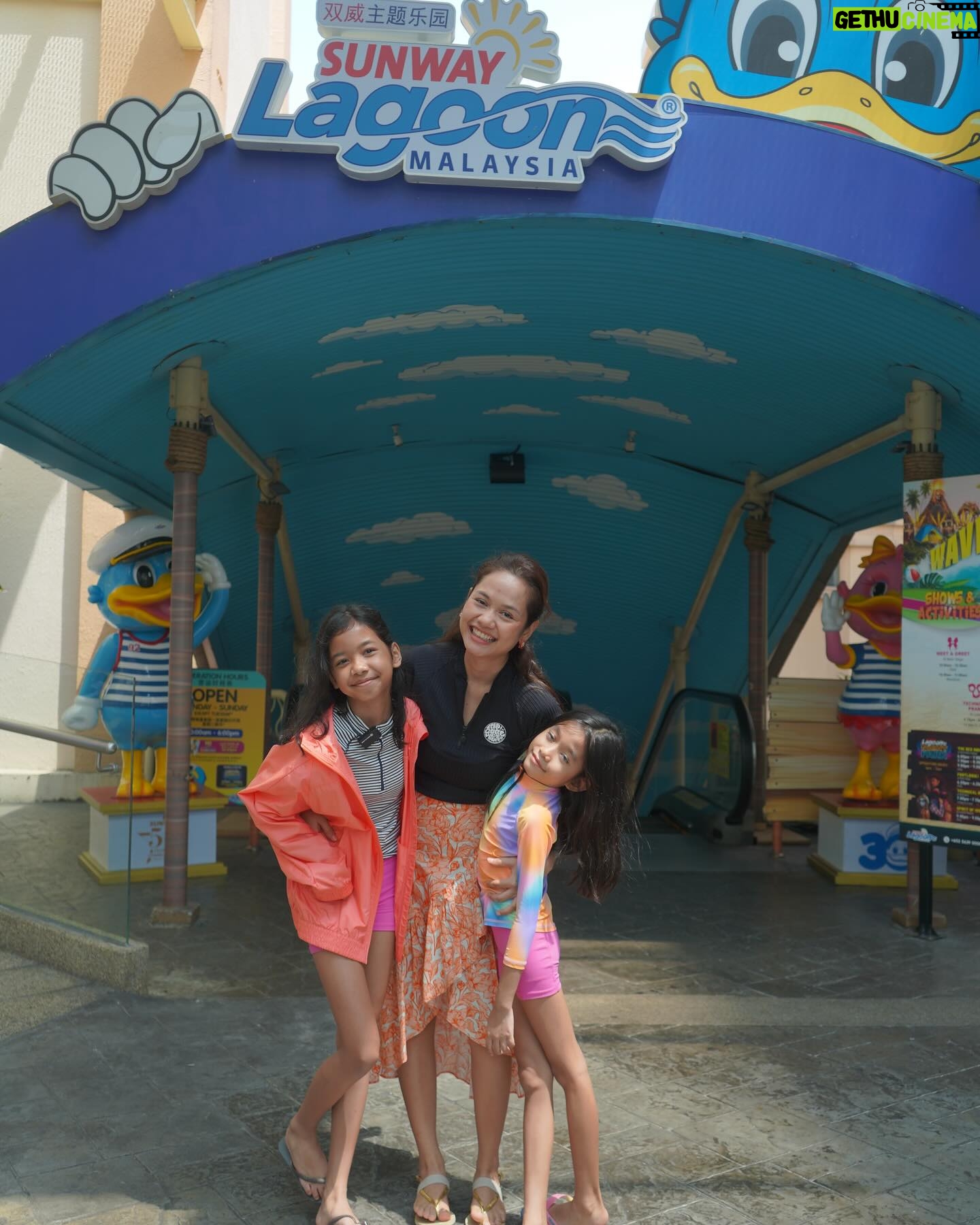 Liyana Jasmay Instagram - Lama mummy fikir nak buat birthday Sofia! She said it has to be epic because she is moving to 2 digits! Thank you @sunwaylagoonmalaysia for making it an epic birthday for my daughter! The Football deco and theme threw her off the roof! Anak happy , mummy happy! Alhamdulillah🫶🏻 #sunwaylagoonmalaysia
