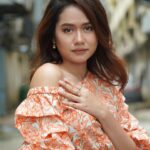 Liyana Jasmay Instagram – Just posing for you🧡