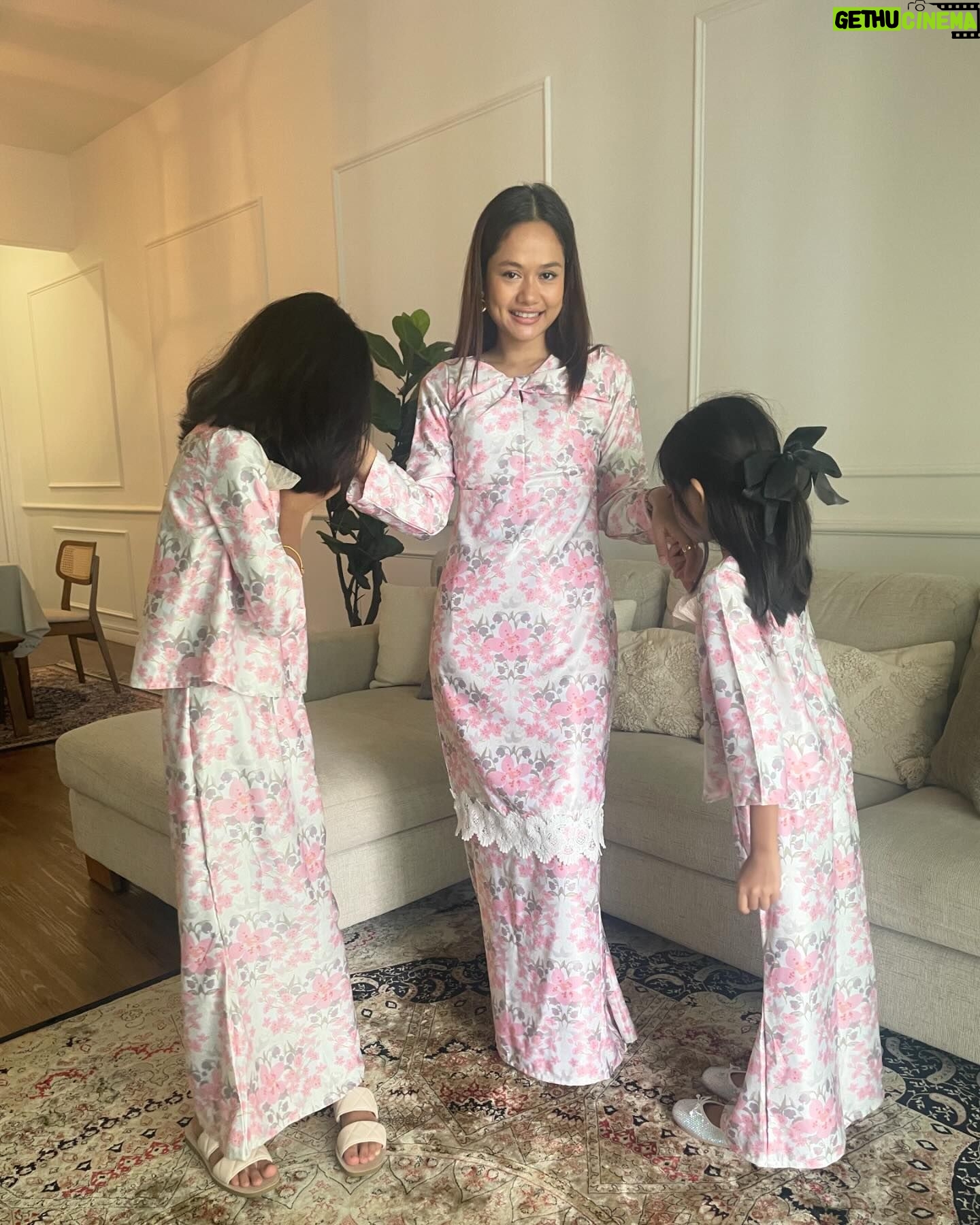 Liyana Jasmay - 4.5K Likes - Raya First day in @petra.rtw
#petragirls
#petra