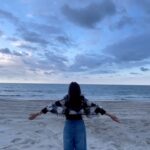 Liyana Jasmay Instagram – Heal your mind heart and soul🦋

Wearing crochet crop top from @whattowearmalaysia 

#wtwtoday
