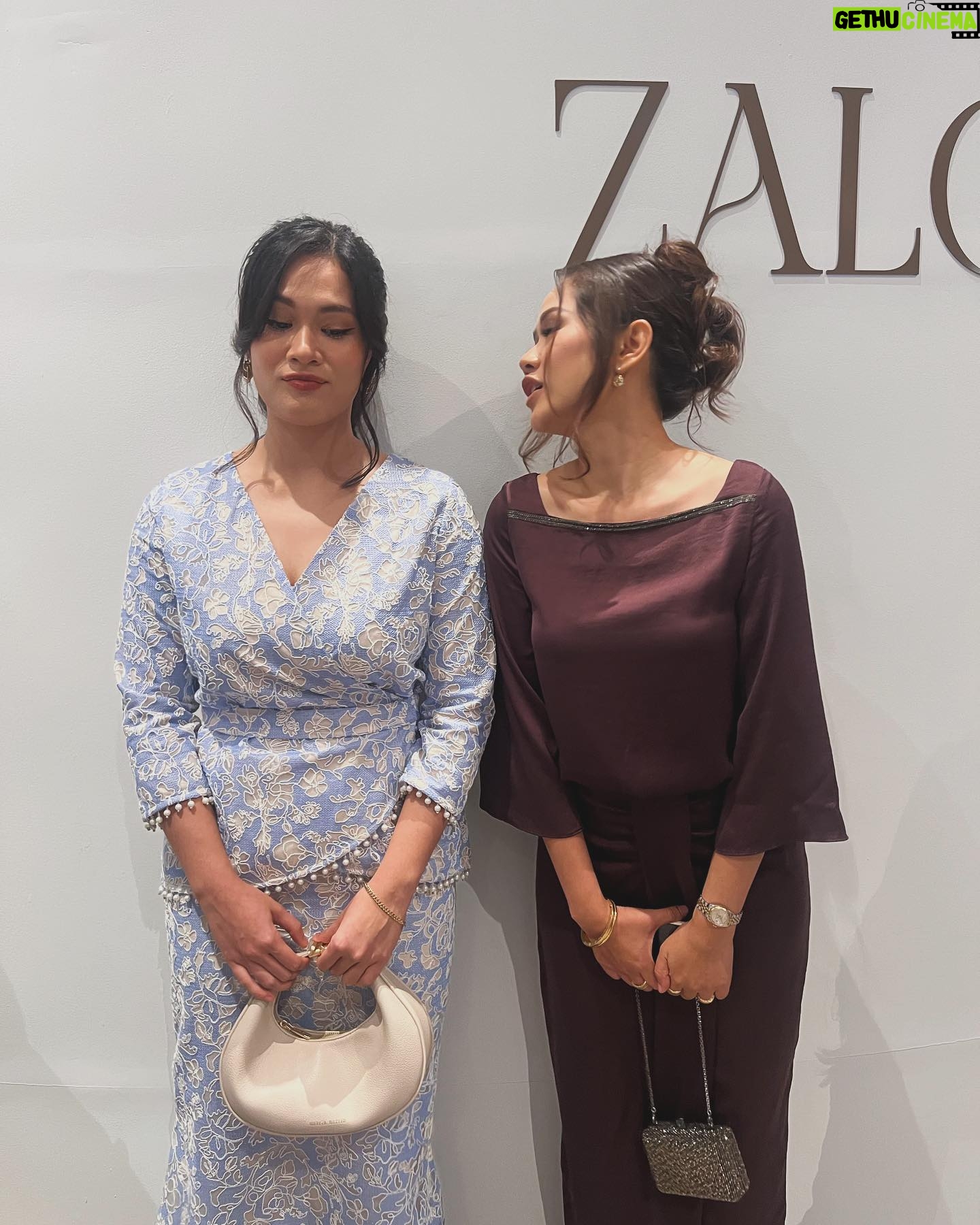 Liyana Jasmay - 1.3K Likes - The many faces of me and @adrianaadnan
Both of us in @aliabrtw
#zaloraraya2024