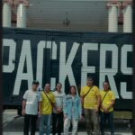 Liyana Jasmay Instagram - A very emotional day for me. I have been missing them so much for the past few days. My sister told me to make new chapters in life and close this one. Its painful but we have to move on but never forget the memories. Thank you @packersmy for making this emotional journey for me easy. I was so kelam kabut on how to pack all my stuff, thank god I saw #packersmy profile! Huge thanks to the owner himself Mr Aiman from @packersmy 💪🏻 All the boys were so helpful and sweet! May today be a blessed friday for all of us.. Insyaallah🩷