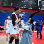Liz Cambage Instagram - still on a high after winning my first WCBA championship 🏆 thank you @sc.yuanda for my most favorite season ever. living in Chengdu and playing with the best group of ladies has been so much fun and wow, I’ve really been missing my Chinese fans 🇨🇳✨ can’t wait to run it back asap 😏🐼❣️ 非常愛你並且已經想念你了 🤟🏽