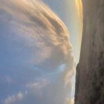Liz Solari Instagram – ¿Que le susurra el Cielo a la Tierra?

Ph. Jayme Brown