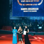 Liza Soberano Instagram – So thrilled and honored to have served as a jury member for the first ever Ho Chi Minh International Film Festival. Was such an amazing showcase of talented filmmakers from all over the world!! Truly so inspired to continue working in an industry that encourages freedom of expression and challenges the way we think. Congratulations to all winners! 🤍🎬

@hiff.vn 
#HoChiMinhInternationalFilmFestival