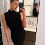 Lo Bosworth Instagram - the first week of 2024 looked a little something like this 👀 💖 thank you to the @tamronhallshow for having me on to share @lovewellness’s story and all about the importance of gut health (ps: we launched an upgraded good girl probiotics formula- start your 50% off subscription now with code GOODFORYOU) ☕4 beverages always! we’re staying caffeinated and immune-boosted this year 🍲 more soup recipes! check out my soup recipes so far in the link in bio for the 52 soups project 🐶walks with tomato, rain or shine! 🦪 oysters and new martini earrings, recipe for the perfect night out!