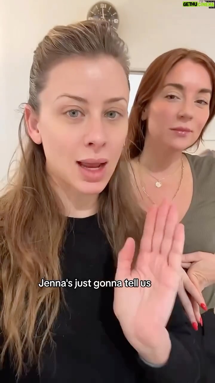 Lo Bosworth Instagram - Come with me to get my hair done with @jennaperryhair 💆🏼♀️🫶