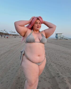 Loey Lane Instagram - I can’t believe there wasn’t a SINGLE Loey Lane ass pic posted during Taurus season 😔 I swear I’ll do better on Gemini time. Bikini from @fashionnovacurve btw!!