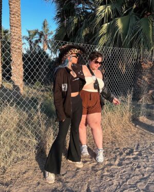 Loey Lane Instagram - Well… good luck, babe!!! Coachella dumpy 💓 Thank you so so much @colourpopcosmetics for having me I love u!!! #coachella #plussize #plussizefashion