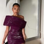 Logan Browning Instagram - feelin good feelin grape. feelin grape feelin good. how are you? 🍇 (how, you ask… Imagine how good you would feel if you were to meditate, read beautiful words, exercise, listen with a gentle and open heart, slow down, and be in nature as much as you consume this app.. that’s how)