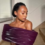 Logan Browning Instagram - ♊️ two sides 😛 @waymanandmicah @jazzemakeup @marjthestylist @jamilahnicol @raisavanessa