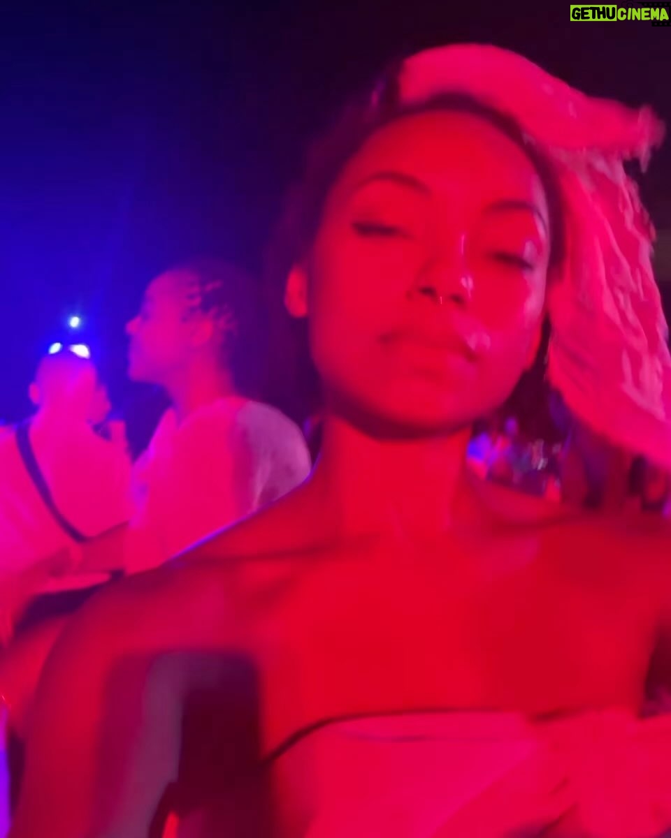 Logan Browning Instagram - #toSivaWithLOVE ⛅️🤍 @niajervier & @dileepansiva, thank you for the love filled wedding weekend in Mexico! the magic was real!!! to every lifetime 🥂