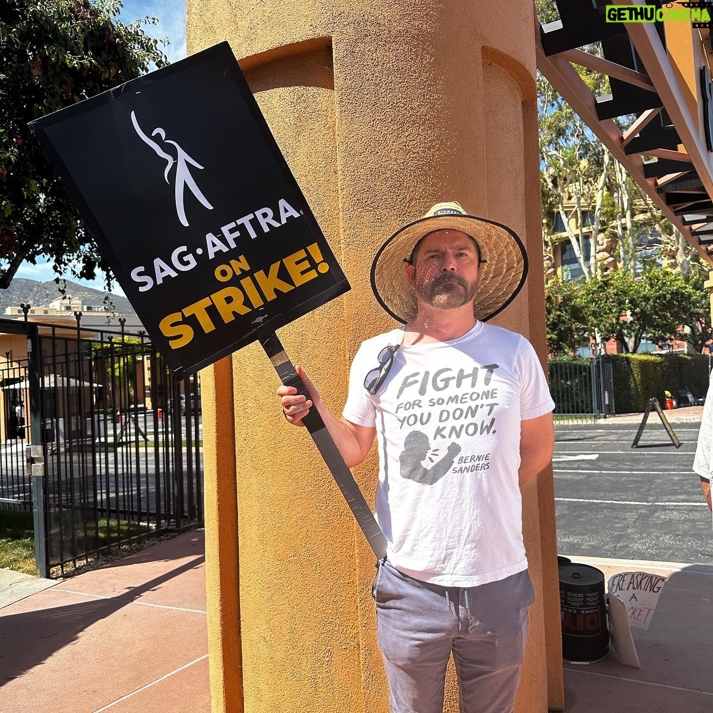 Logan Browning Instagram - week 3 of @sagaftra on strike week 14 of #WGA on strike 19 years being a union member #unionstrong #humanstrong it’s for the future of being an artist as a viable profession, and if you love art & artists you will support us through these uncertain times 🫶🏽