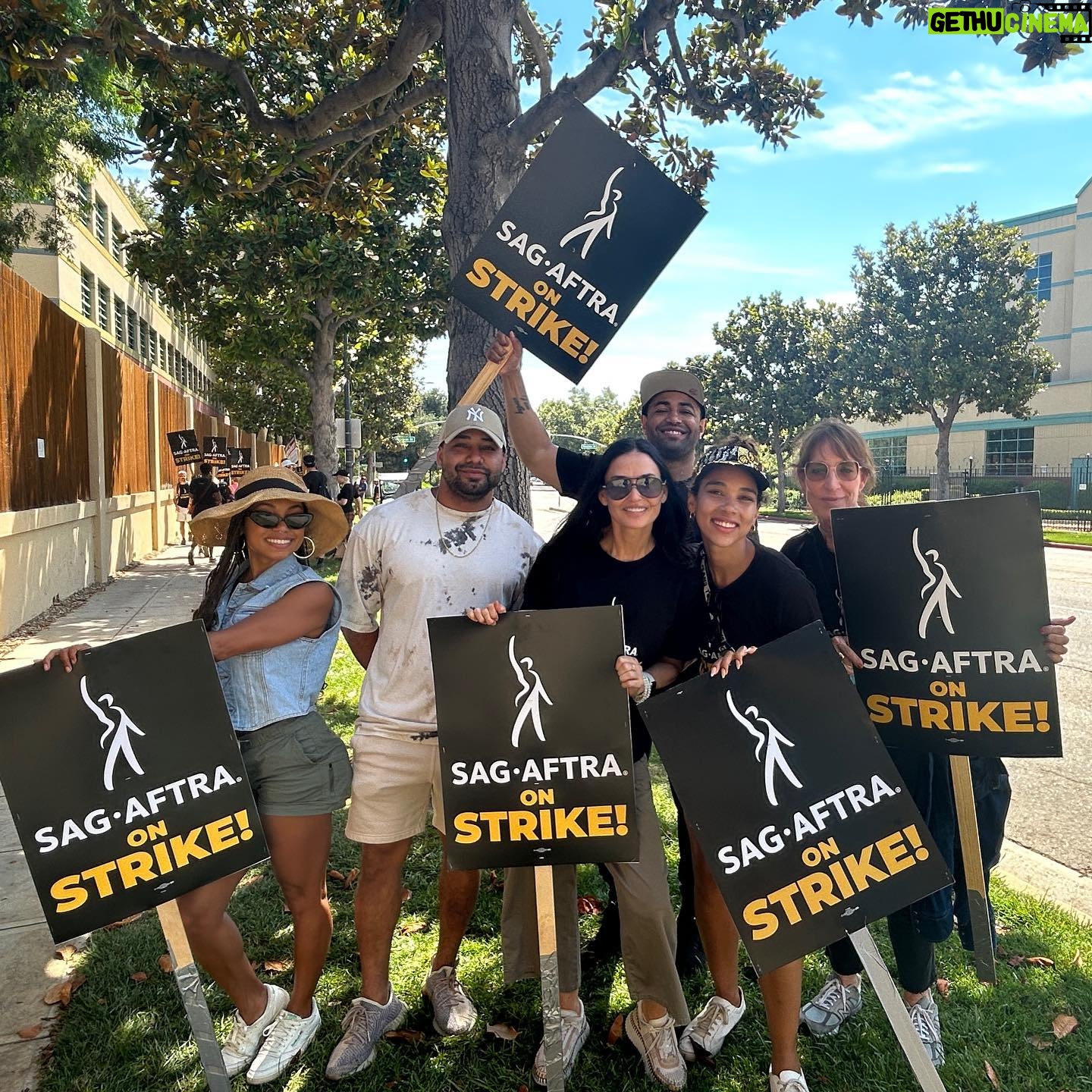 Logan Browning Instagram - week 3 of @sagaftra on strike week 14 of #WGA on strike 19 years being a union member #unionstrong #humanstrong it’s for the future of being an artist as a viable profession, and if you love art & artists you will support us through these uncertain times 🫶🏽