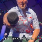 Logan Henderson Instagram – So like… are we gonna kiss? 🤭😙 @loganhenderson #iHeartJingleBall2023 #Z100JingleBall