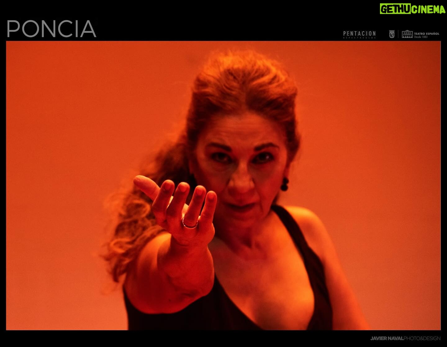 Lolita Instagram - Tenerife mañana y pasado es decir 12 y 13 de abril estaré en @teatroguimera con Poncia ,nos vemos a las 20:00 horas