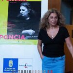 Lolita Instagram – Gracias las palmas , hoy y mañana , poncia , @teatrocuyas  de @luisluquecabrera foto de ayer en la rueda de prensa , y después de la obra, @tucaramesuena @gestmusic @antena3com