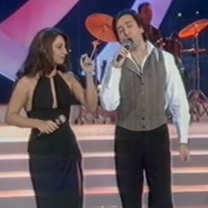 Lolita Instagram - Feliz cumple @acarmonaoficial sabes que te quiero y creo que te quería ya antes de conocerte , escuchar tu voz , única , para mi , tu manera de cantar de escribir y cantar contigo es un honor y un placer que jamás dejaré de sentir y de hacer , pasa un buen día , disfruta de tu familia que es la mía y que ese nieto que tienes sepa la clase de artista y de persona que tiene por abuelo , te quiero te admiro , feliz cumple, @marinacarmona @imluciafernanda @mariolaorellana