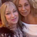 Lolita Instagram – Con mi queridísima @lolitafoficial 
“¡Por fin nos vemos, no sólo en Instagram!”

Qué placer tan grande podernos achuchar en persona!!! Habitualmente nos enviamos besos por aquí, pero encontrarnos y poder compartir nuestra energía es maravilloso.

Besos y abrazos grandes desde aquí. En cuanto haya ocasión, besos y abrazos de verdad!!! ❤️

#lolita #pilarjurado #friendsforever