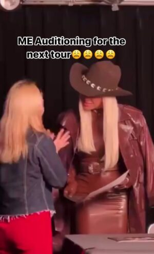 Loni Love Instagram - DOING FULL ON CHOREO IN FRONT OF BEYONCÉ LMFAOOO ICONIC😭😭😭😭😭 #cowboycarter