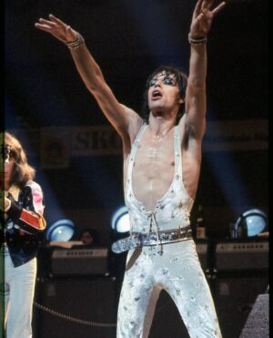 Loni Love Instagram - Male musicians have a rich history of using flamboyance as armour
From Little Richard’s outré performances in the Fifties to Lil Uzi.. nothing is new under the sun!!!