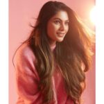 Lopamudra Raut Instagram - Bring back the winters ❄️❤️ Shot by @yngtj Makeup Artist: @nitutamang143 Hair Stylist: @farah_kadkotra Assistant:@bunty_acharya @dhruwang9 Studio: @mayra.fashion.studio #photo #winter #vibe