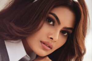 Lopamudra Raut Instagram - Giving major Veronica Lodge vibes. Shot by shotbynuno 
make up - @monashairandbeauty hair - @sunny_hairr @kavitaparmar_makeup_hair  #photoshoot #veronicalodge #archies  #portrait #photography