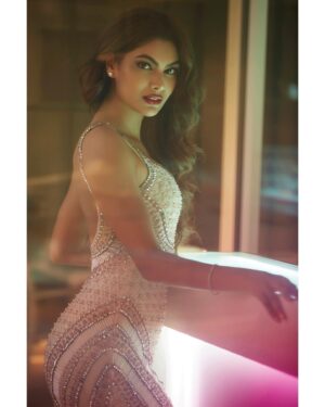 Lopamudra Raut Instagram - Giving major Veronica Lodge vibes. Shot by shotbynuno 
make up - @monashairandbeauty hair - @sunny_hairr @kavitaparmar_makeup_hair  #photoshoot #veronicalodge #archies  #portrait #photography