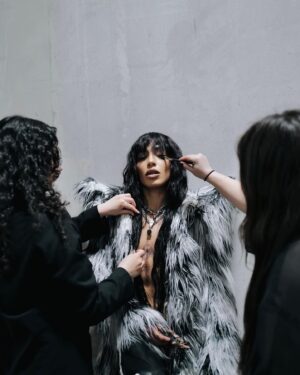 Loreen Instagram - on our way..