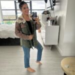 Loren Brovarnik Instagram - It’s no secret that I’m a big fan and shop at @temu! I always says it’s not what you spend but how you rock it! If you haven’t shopped at @temu yet… well get ready for @temu big deals! The price is affordable and the shipping takes less than 2 weeks! 🔗Click LINK or search code: dkq5927 FOR UP TO 90% OFF!! Temu app new users only! FreeShipping & FreeReturns Now I usually buy 2 sizes when I order just to be safe 😉 #temu #momfluencer