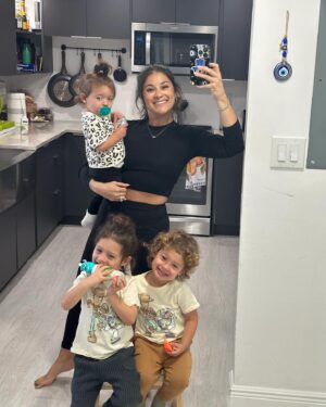 Loren Brovarnik Instagram - All the stars are closer. 💙🩵🩷
#momfluencer #mybabies #3babiesin3years #myworld