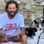 Lorenzo Cherubini Instagram - casa! con il mio vecchio amico #otto fotografati da @fravaliani in questo primo giorno di #settembre a casa. Un abbraccio a tutti!