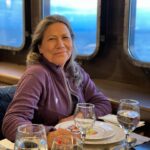 Loreto Aravena Instagram - Días de desconexión total… En el zarpe desde Punta Arenas hacia el fin del mundo, días atrás, nada más lindo que verte feliz @hildadelourdessot 🥰