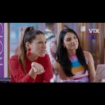 Loreto Aravena Instagram - Ya llega un nuevo personaje en un nuevo estreno!! #mevuelvesloca este 7 de Septiembre solo por #VIX Dirigida por @boris.quercia Con: @aislinnderbez @pazbascuactriz @minniewest @ricardofernandezactor @elizabethguindi @tamaraacostazambra gyoromoo @alexdelamadrid @fastlicht @mjbellop @tikigroup_ @bh5studios @vixoriginals