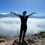 Loreto Aravena Instagram - Viernes… De VIVIR!!! Los regalos de la vida!!! . . . De mis 2 subidas al #cerromanquehue de esta semana 🥰 #cóndor #amigas #trekking #healtylife
