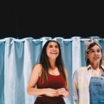 Loreto Aravena Instagram - Feliz con el estreno de @sos.mamis #laobradeteatro🎭 #engiraporchile GRACIAS A QUIENES REPLETARON EL TEATRO (más de mil personas!) y a @bayoproducciones que lo hizo posible! Ahora camino a CHILLÁN! Nos vemos en el casino Marina del Sol!! @pazbascuactriz @tamaraacostazambra @jennycavallooficial